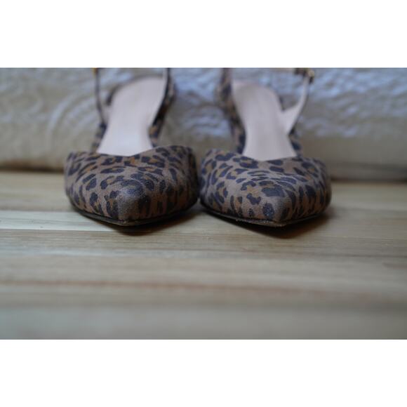 Stuart Weitzman Leopard Print Suede Slingbacks Pumps Kitten Heels Size 6 - Picture 4 of 11